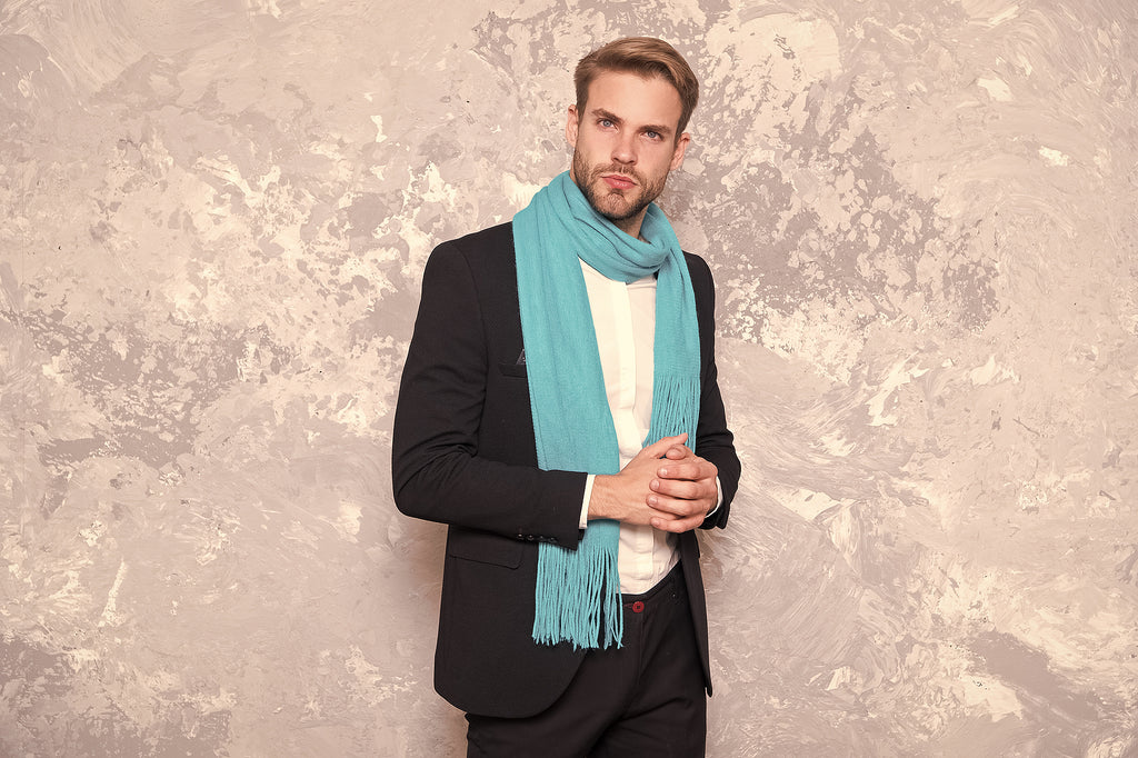 Why Cashmere Is A Winning Look For a Boss On The Bench
