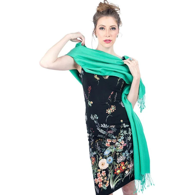 Green Cashmere and Silk Pashmina Stole - TCG London